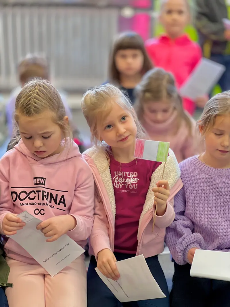 Cesta kolem světa v družině