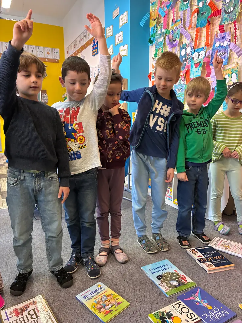 Den knihy v první třídě