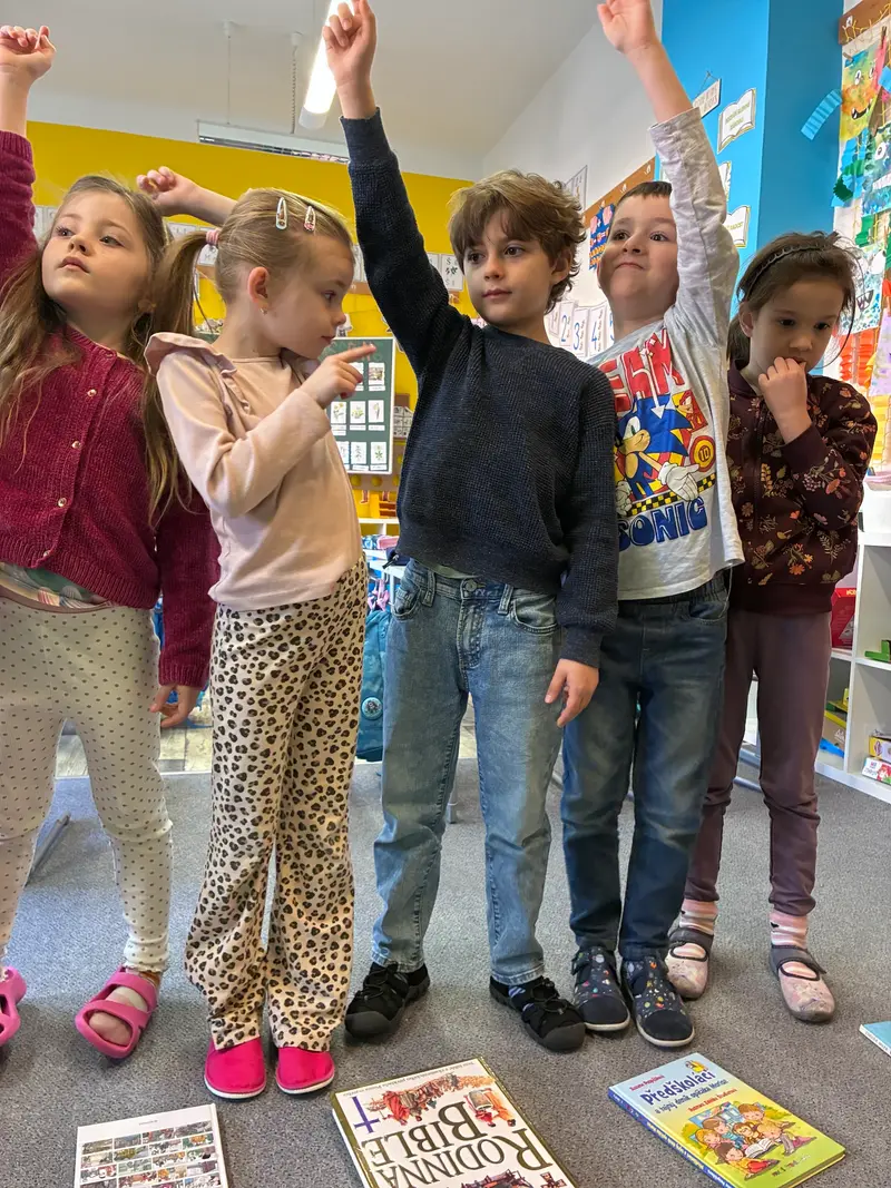 Den knihy v první třídě